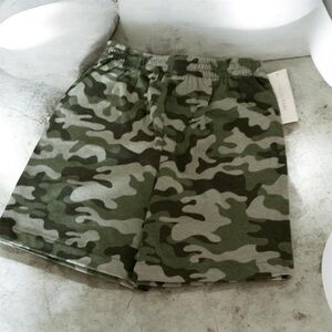 Wonderkids Men's Camo Athletic Shorts - Olive Green